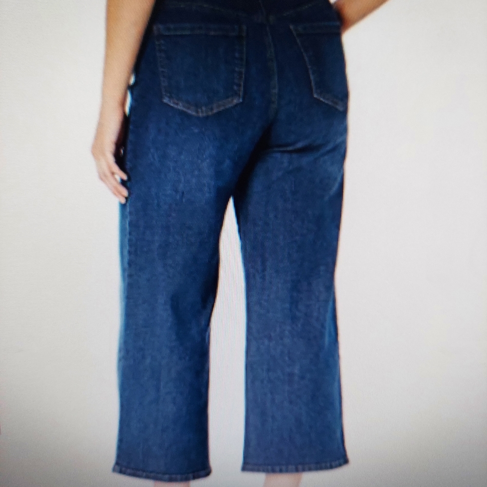 NWT American Rag Cie Stretch cropped wide leg Jeans Sz 7.